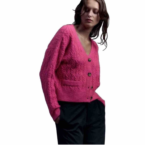 Zara cable Knit Cardigan Hot Pink Fuchsia sweater size medium. - Picture 6 of 14